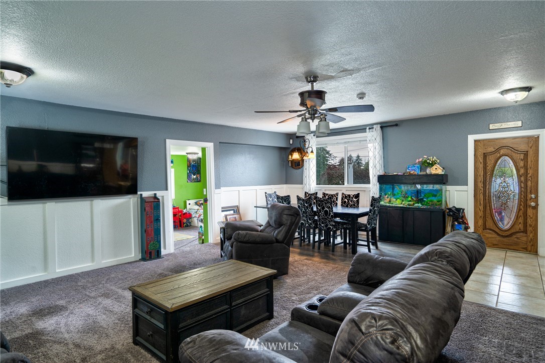 3038 Taylor Road Oak Harbor, WA 98277 - Photo 7 of 34 Gallery Image 7