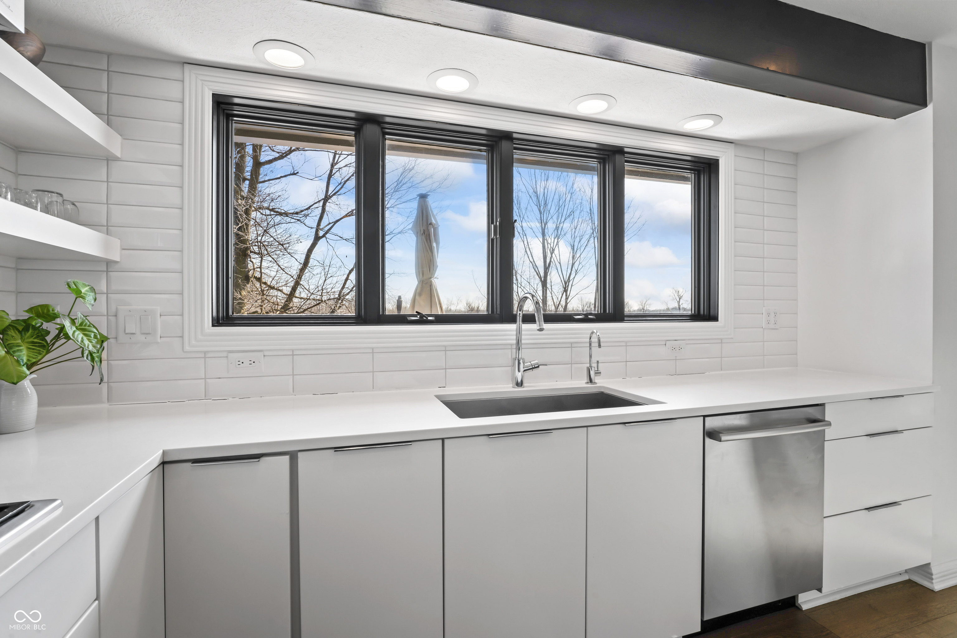 11941 Sand Dollar Circle Indianapolis, IN 46256 - Photo 20 of 66