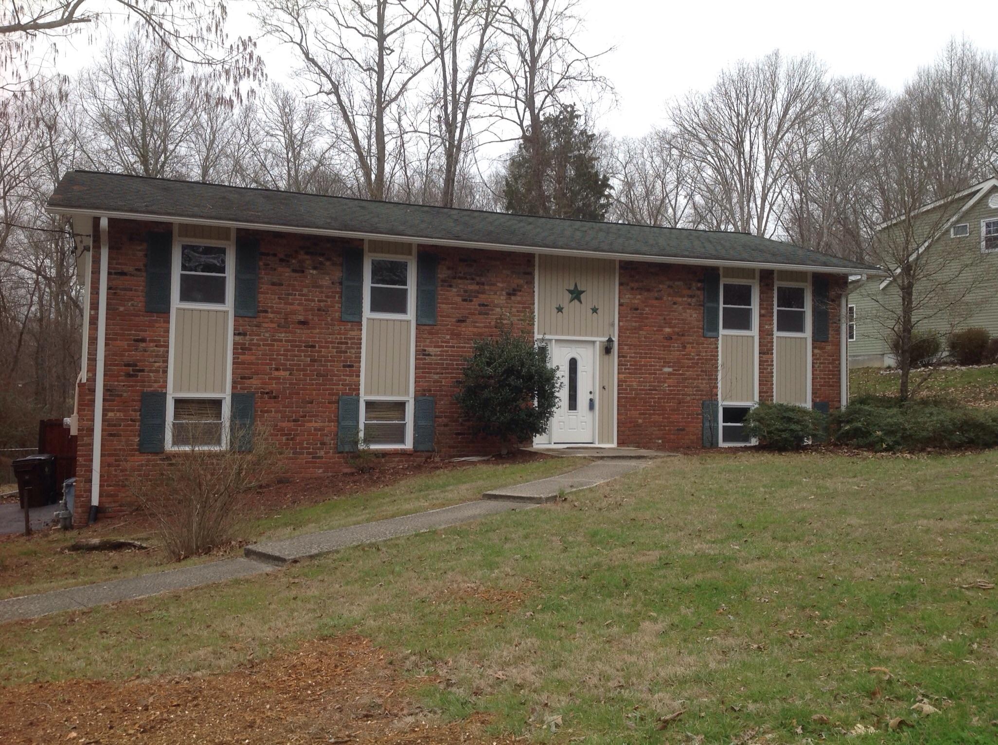 115 Normandy Road Oak Ridge, TN 37830 - Photo 1 of 40 image