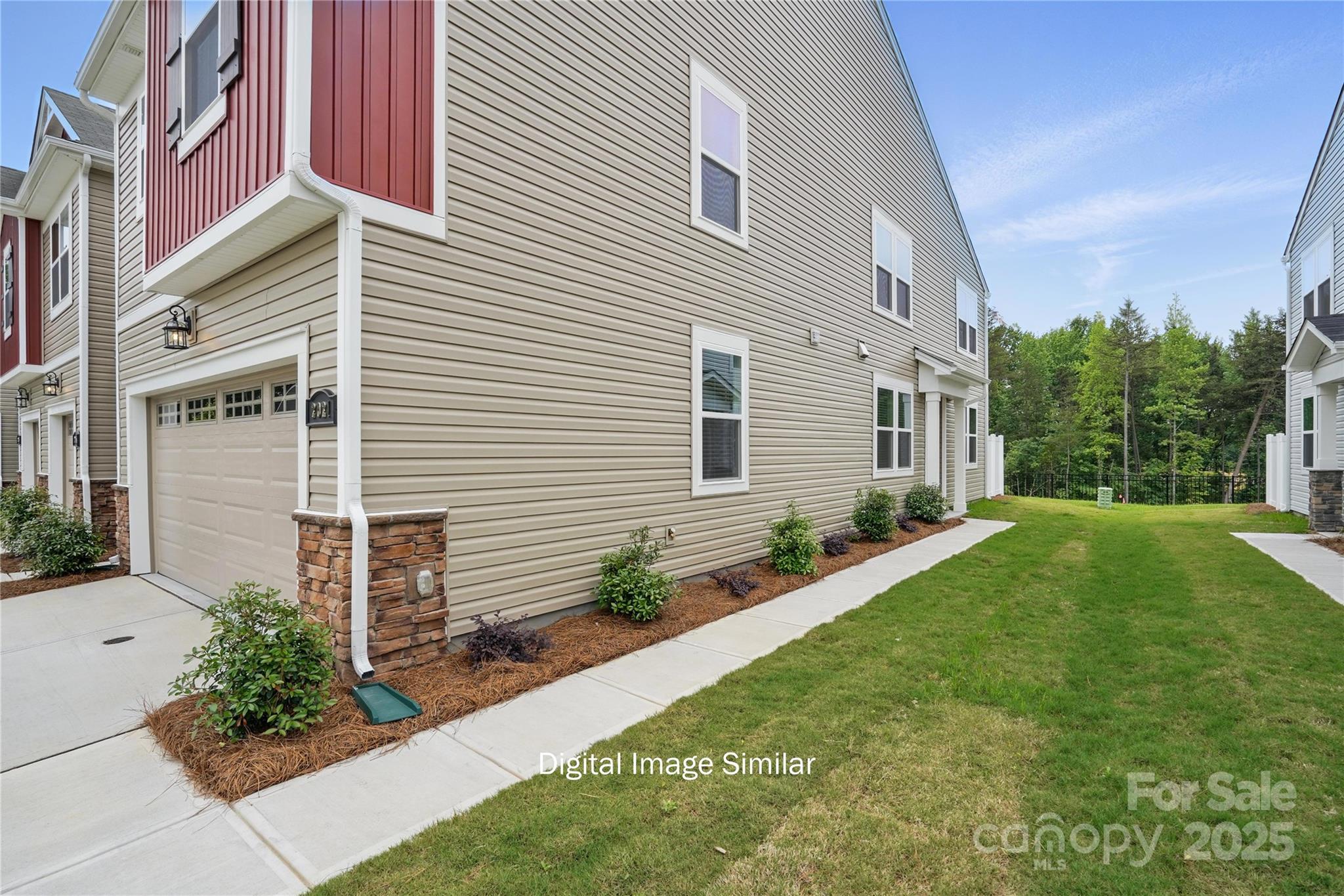 1114 Vibrant Road Charlotte, NC 28215 - Photo 1 of 8 Gallery Image 1