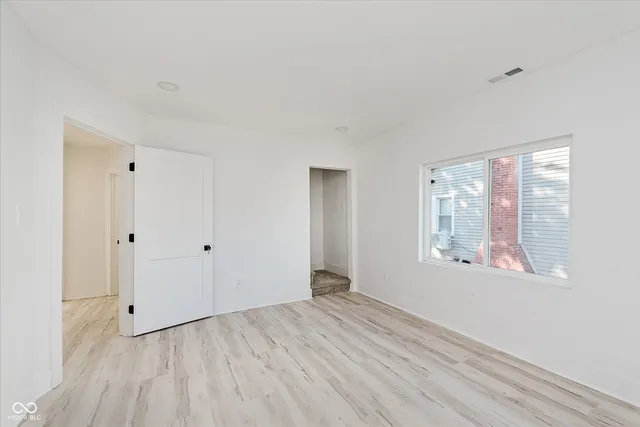 $304,900 | 3033 North College Avenue, Indianapolis, IN 46205