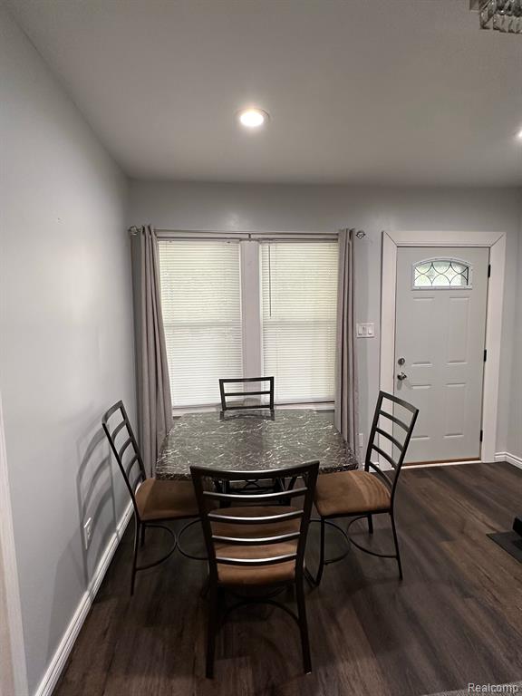 2837 Roulo Street Dearborn, MI 48120 - Photo 3 of 20 Gallery Image 3