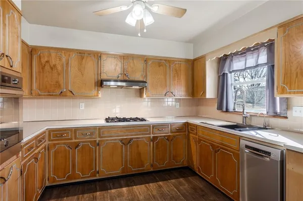 $278,995 | 34 Caribou Circle, St. Joseph, MO 64506