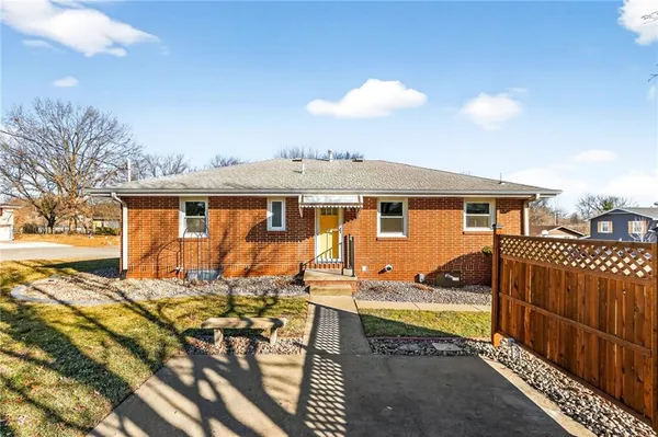 $274,995 | 34 Caribou Circle, St. Joseph, MO 64506