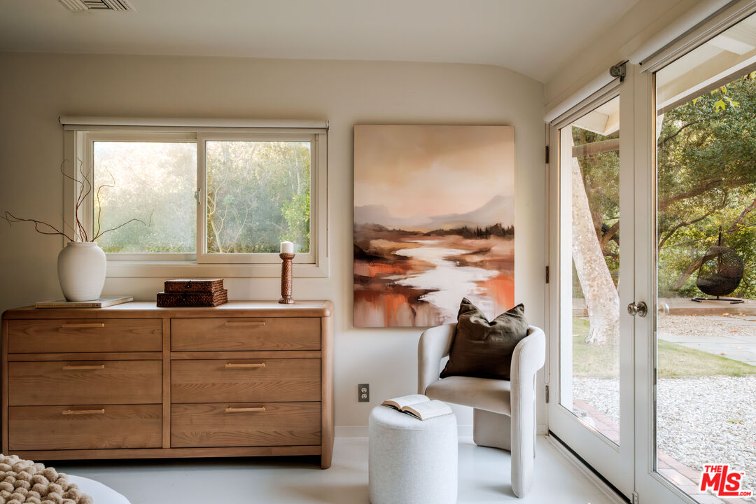 1784 Old Ranch Road Los Angeles, CA 90049 - Photo 22 of 33