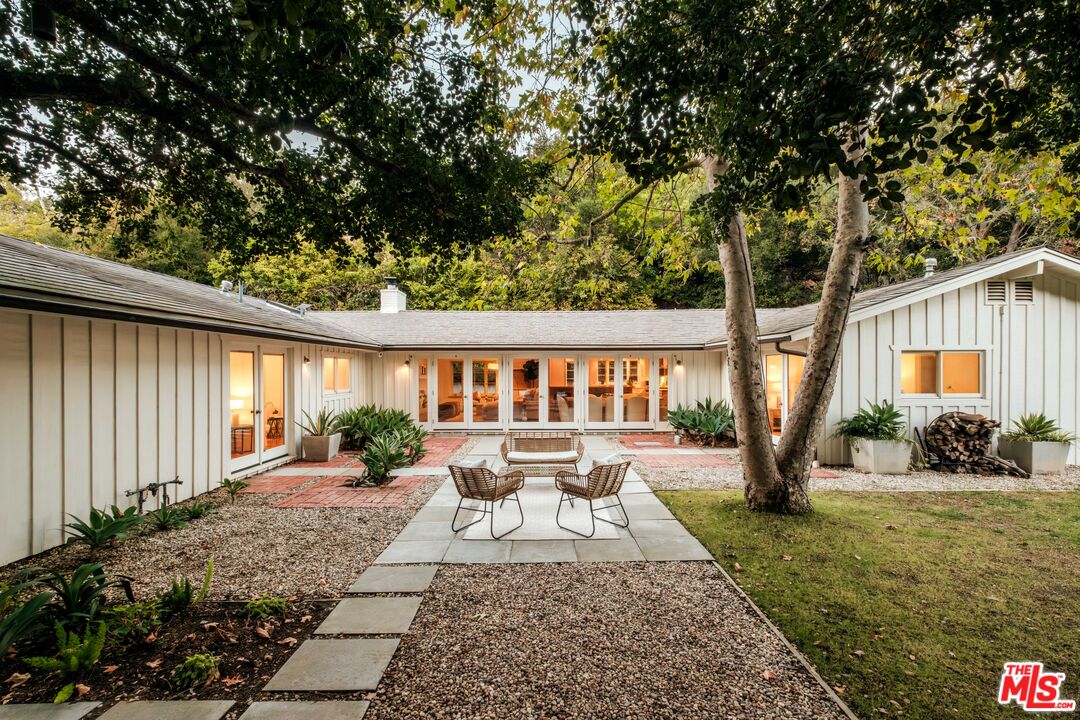 1784 Old Ranch Road Los Angeles, CA 90049 - Photo 27 of 33