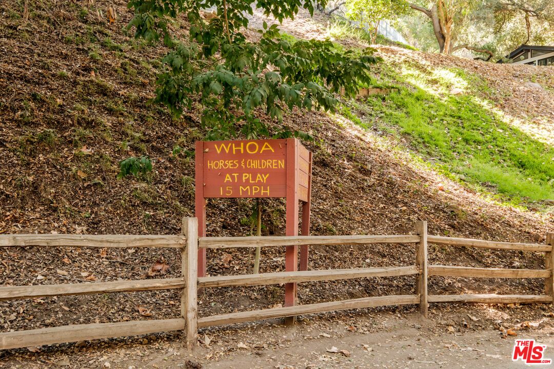 1784 Old Ranch Road Los Angeles, CA 90049 - Photo 31 of 33