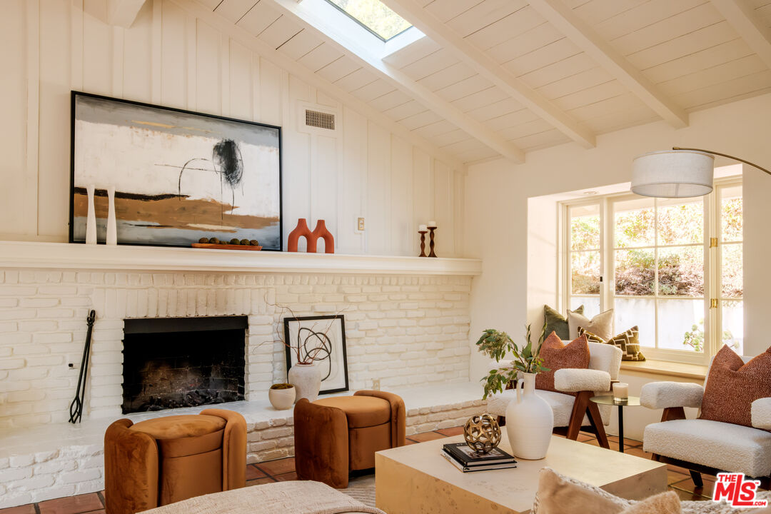 1784 Old Ranch Road Los Angeles, CA 90049 - Photo 6 of 33