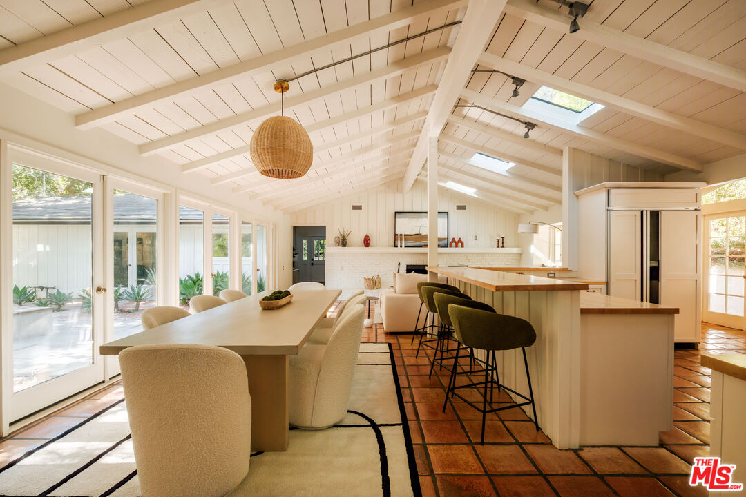 1784 Old Ranch Road Los Angeles, CA 90049 - Photo 9 of 33