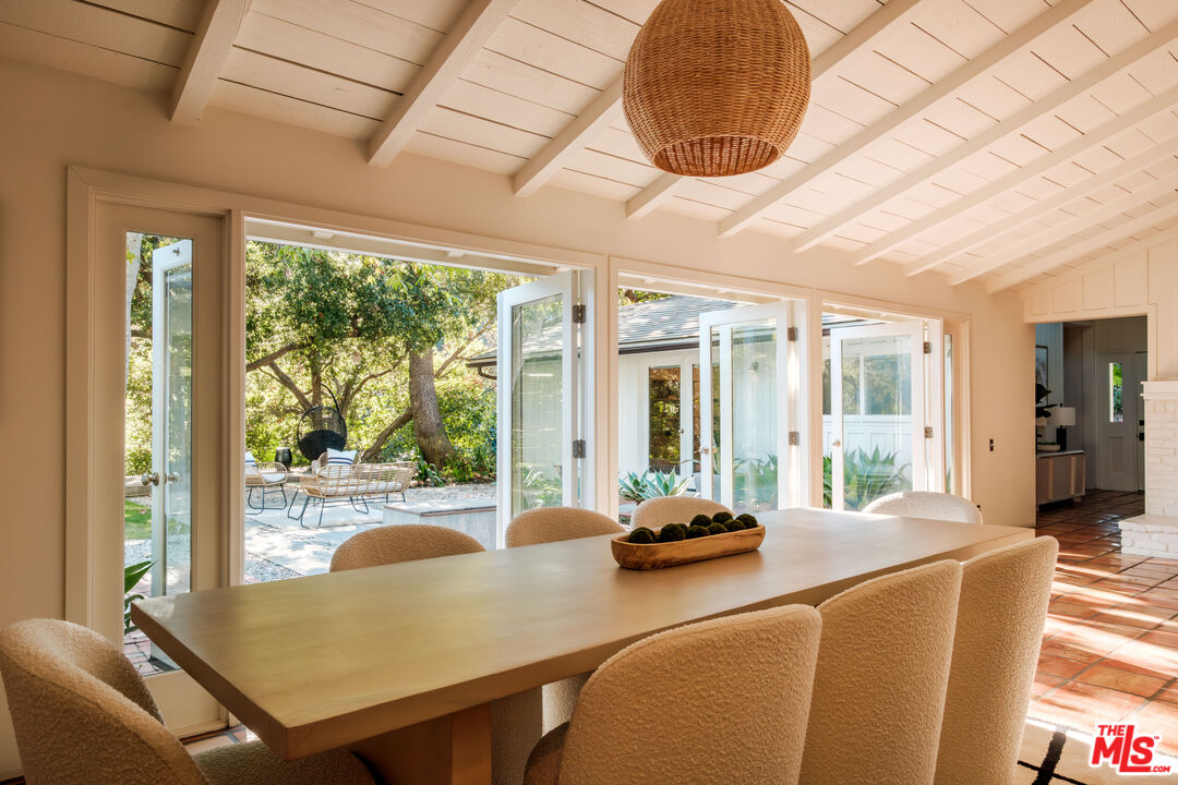 1784 Old Ranch Road Los Angeles, CA 90049 - Photo 10 of 33