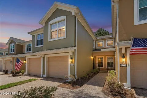 $249,000 | 8521 Little Swift Circle, Unit 34D, Jacksonville, FL 32256