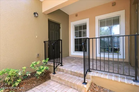 $249,000 | 8521 Little Swift Circle, Unit 34D, Jacksonville, FL 32256