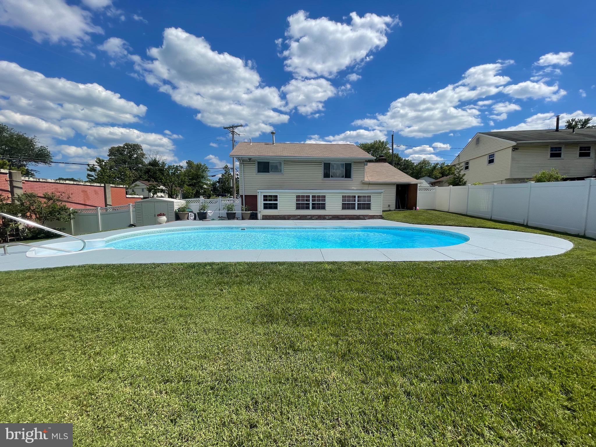 5706 Westgate Road Lanham, MD 20706 - Photo 2 of 29