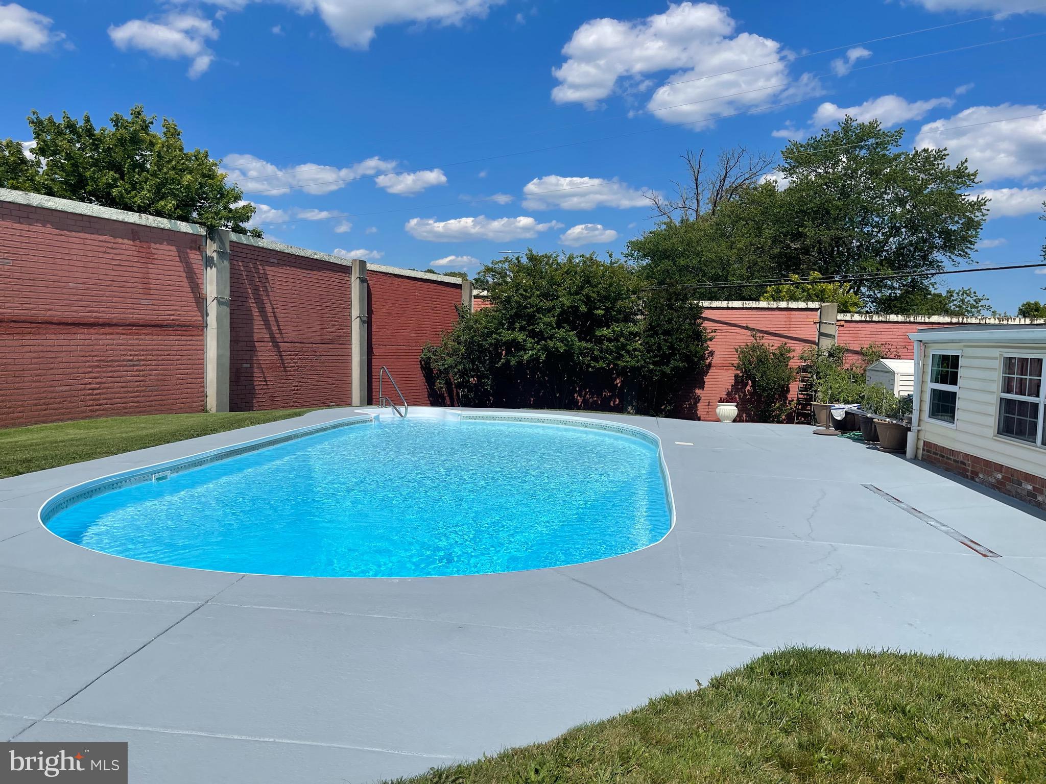 5706 Westgate Road Lanham, MD 20706 - Photo 3 of 29