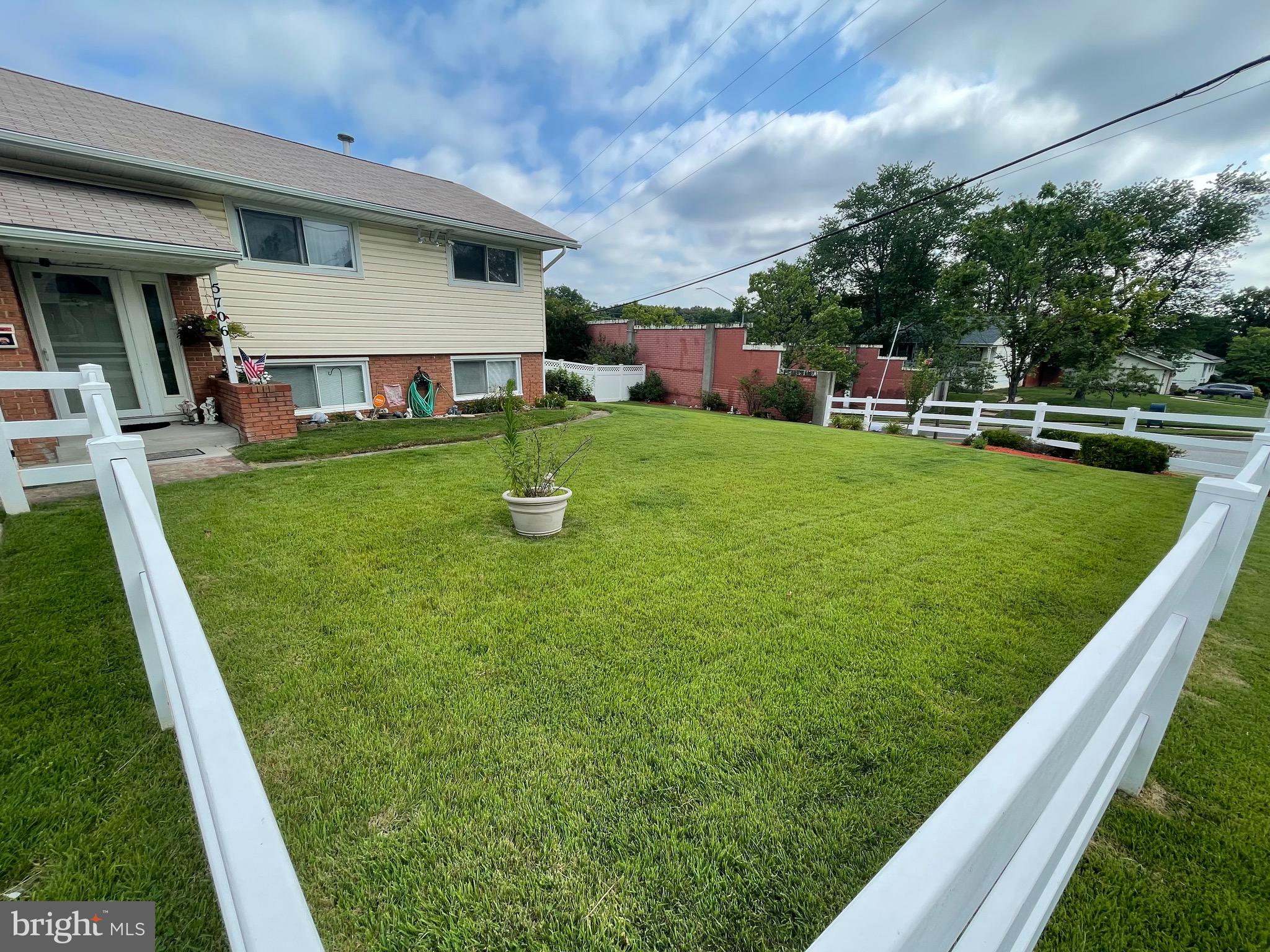5706 Westgate Road Lanham, MD 20706 - Photo 6 of 29