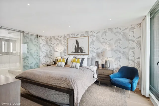 $734,900 | 4170 North Marine Drive, Unit 23L, Chicago, IL 60613