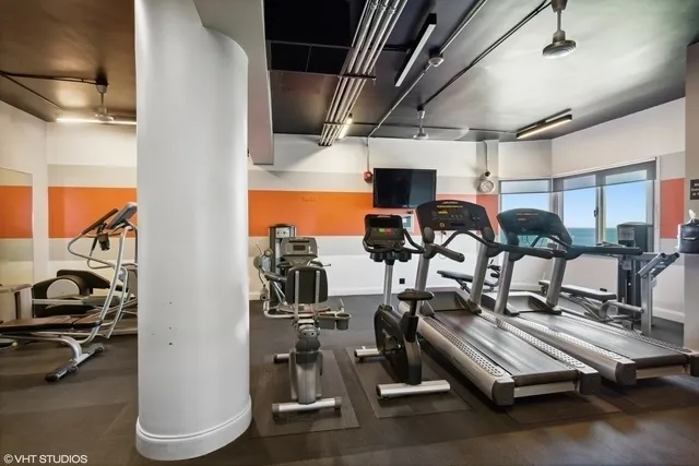 $734,900 | 4170 North Marine Drive, Unit 23L, Chicago, IL 60613