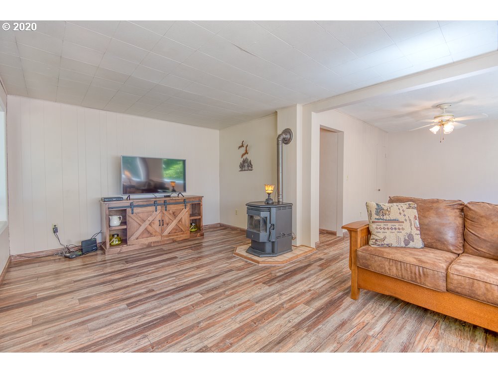 66109 North Bay Road North Bend, OR 97459 - Photo 8 of 29 Gallery Image 8