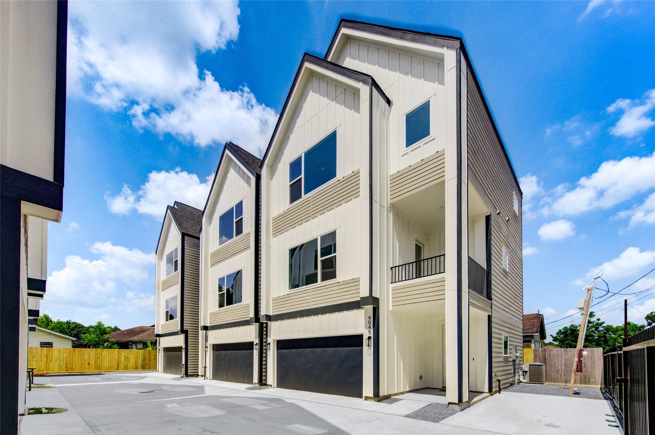 4035 Buck Street Houston, TX 77020 - Photo 1 of 45