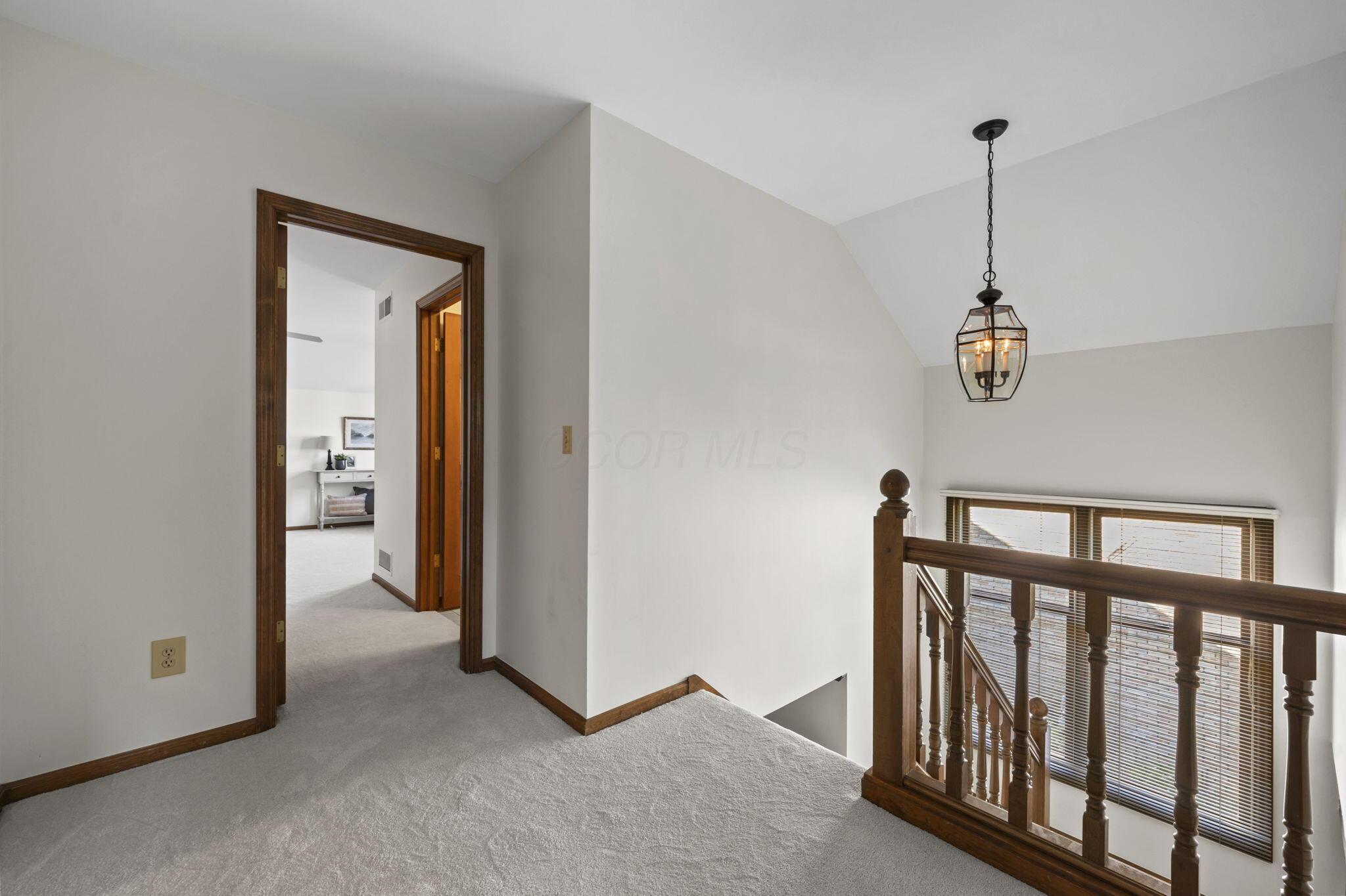 2213 Partlow Drive Columbus, OH 43220 - Photo 38 of 59