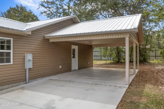 $249,000 | 6667 Grande Oak Loop, Grand Ridge, FL 32442