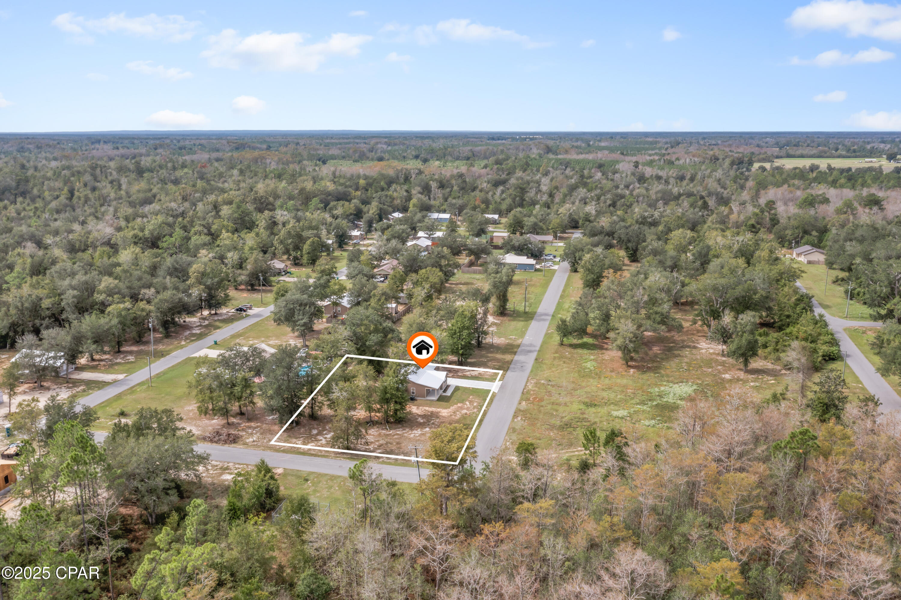 6667 Grande Oak Loop Grand Ridge, FL 32442 - Photo 24 of 28