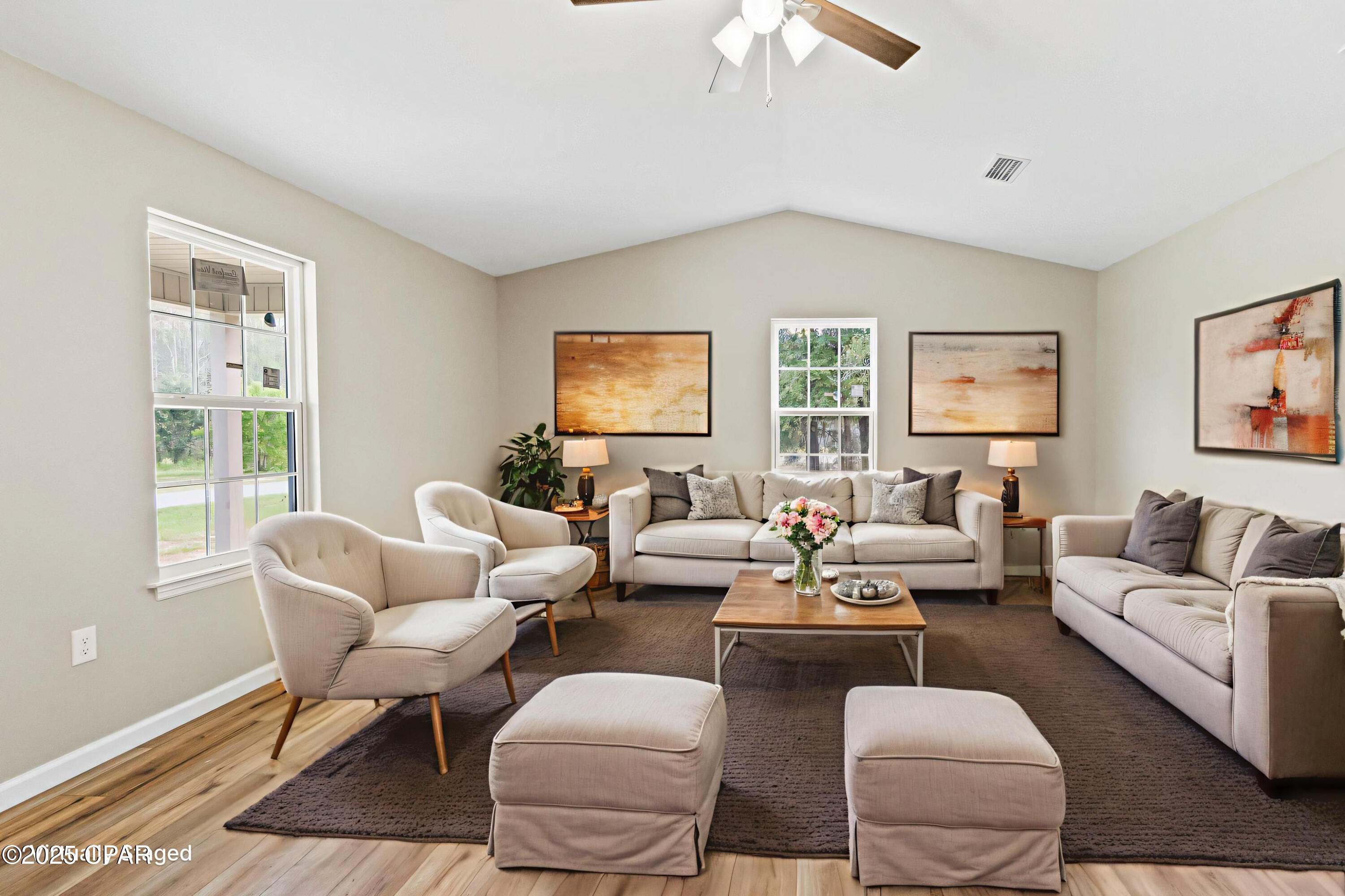 6667 Grande Oak Loop Grand Ridge, FL 32442 - Photo 3 of 28