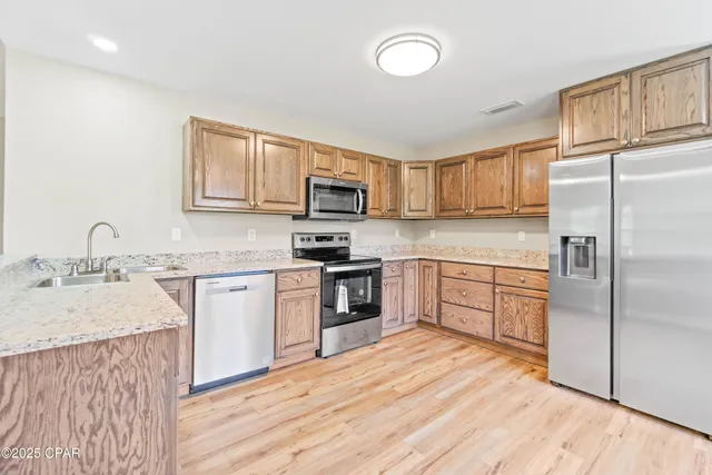 $249,000 | 6667 Grande Oak Loop, Grand Ridge, FL 32442