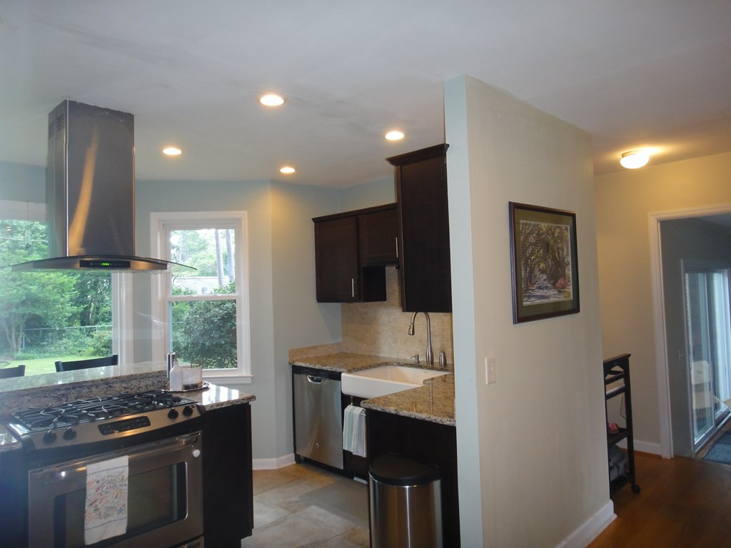 3772 Greenleaf Road Columbia, SC 29206 - Photo 9 of 40