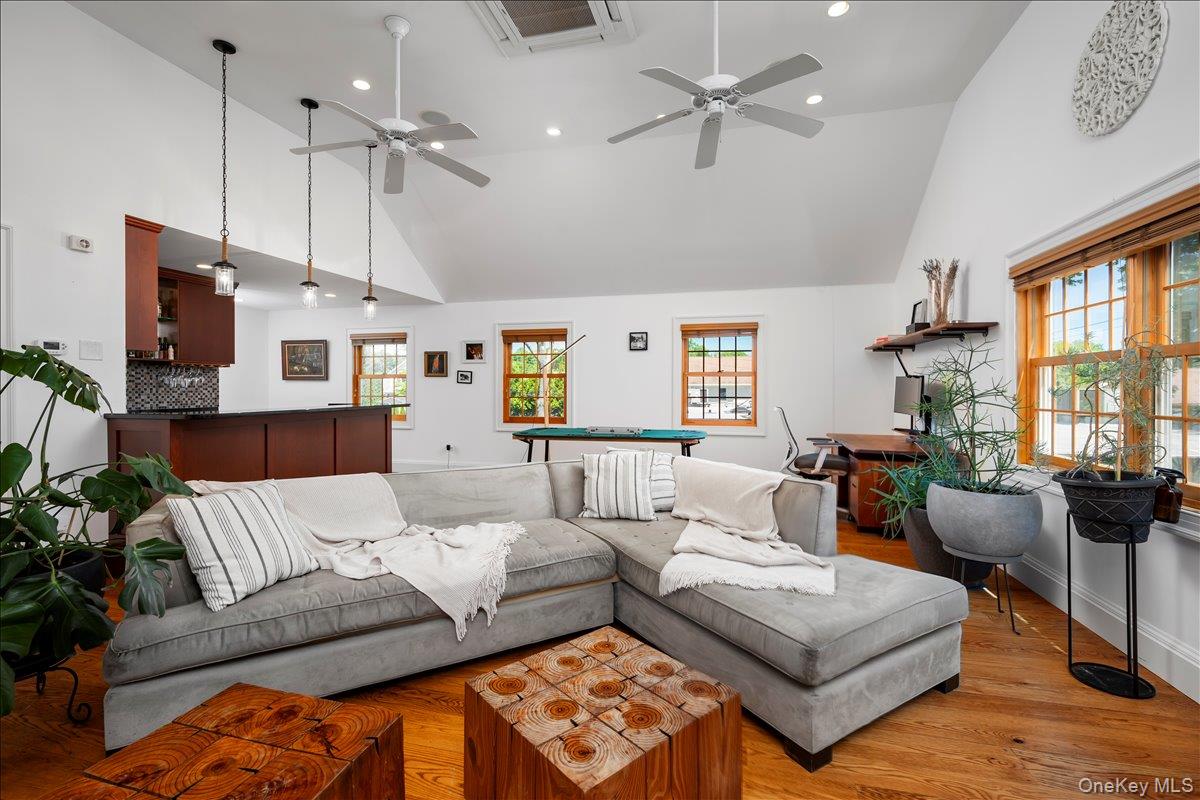 80 Maple Avenue Rye, NY 10580 - Photo 22 of 37 Carriage House Loft