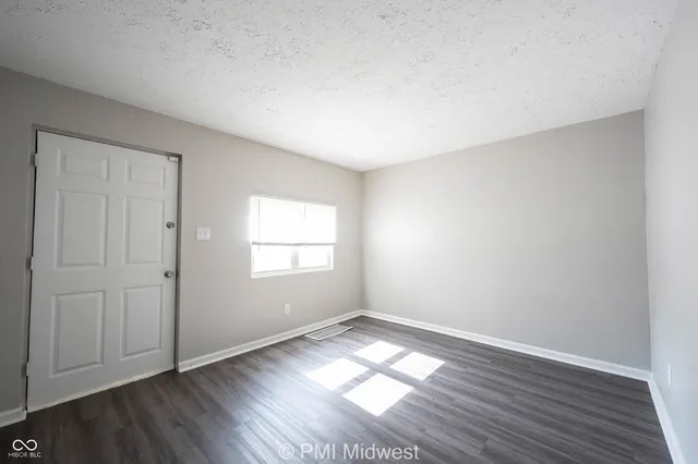 $749 | 524 West 23rd Street, Unit 3, Indianapolis, IN 46208