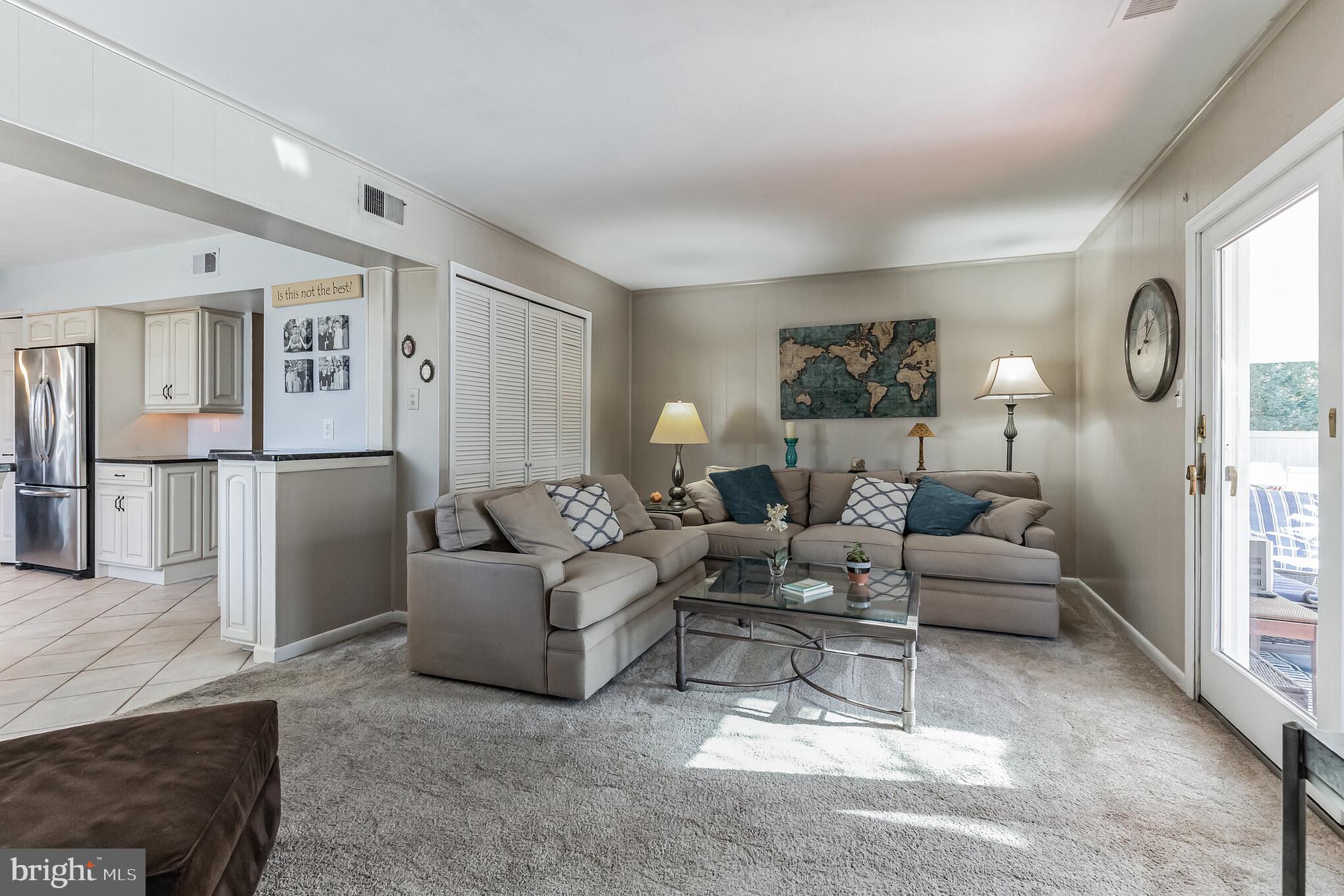 579 Coach Road Horsham, PA 19044 - Photo 11 of 32 Family Room