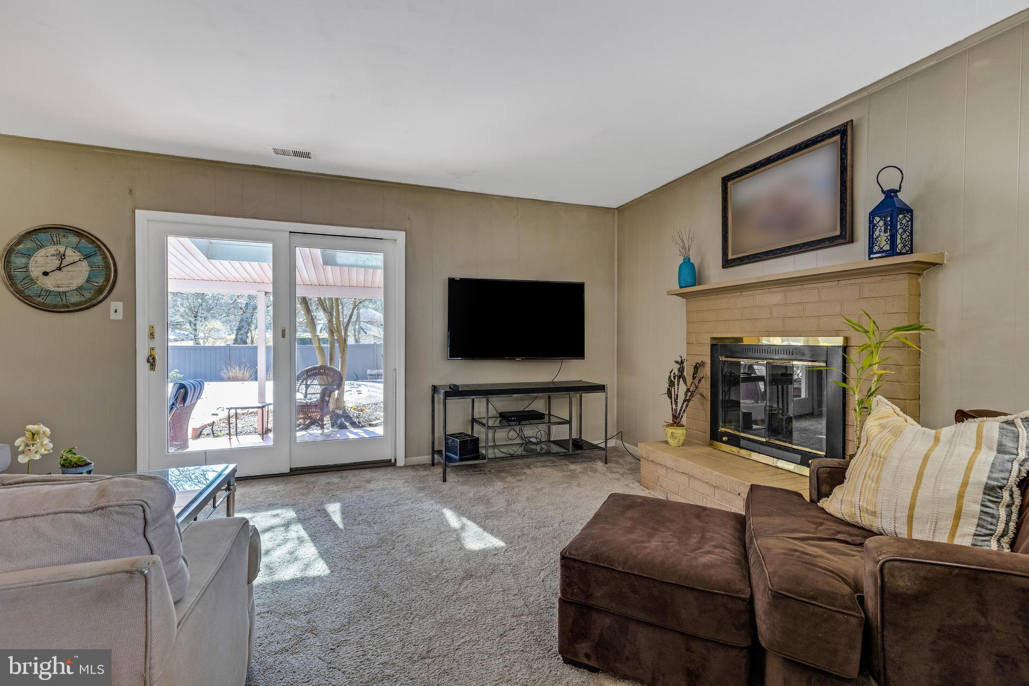 579 Coach Road Horsham, PA 19044 - Photo 13 of 32 Family Room