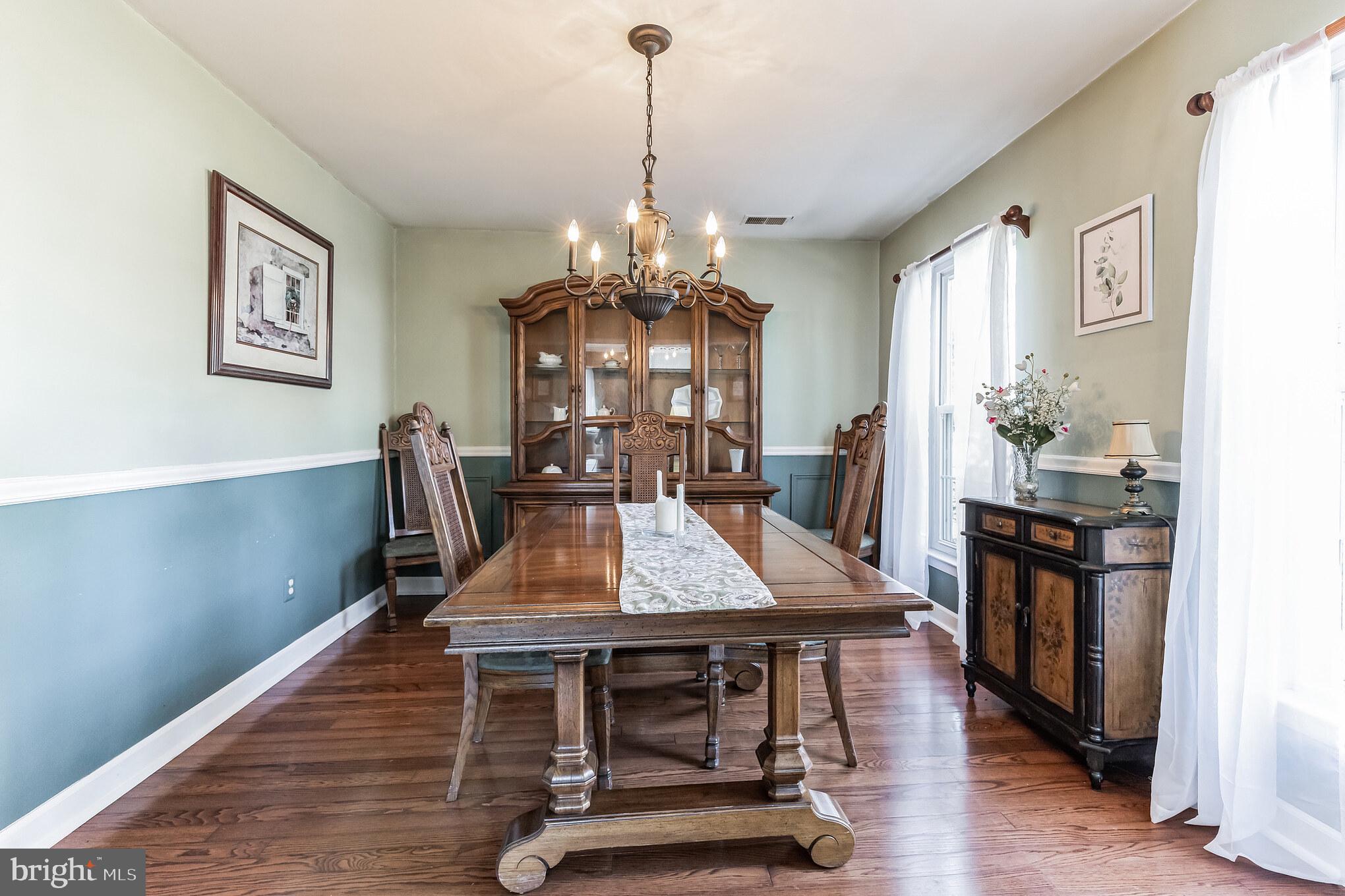 579 Coach Road Horsham, PA 19044 - Photo 6 of 32 Dining Room