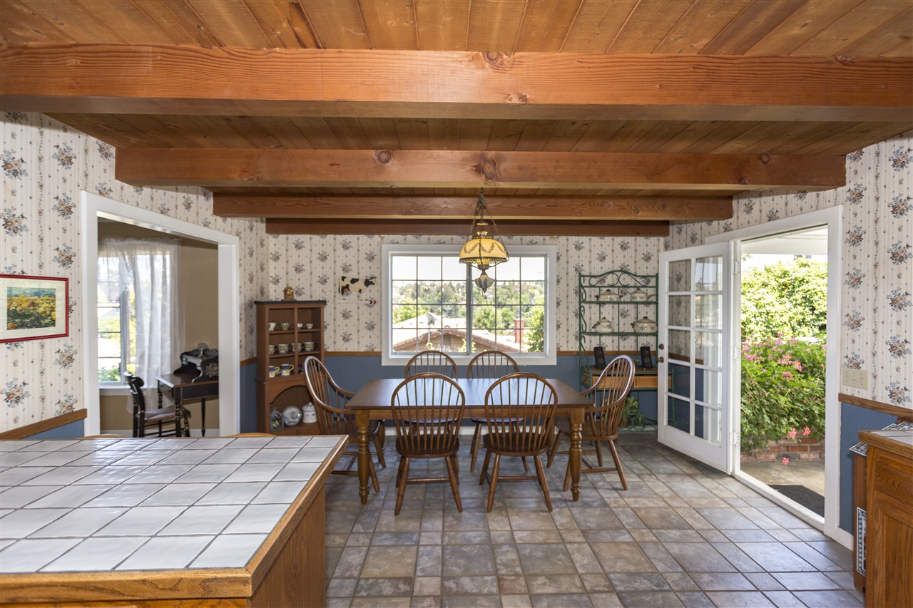 766 Carnation Lane Fallbrook, CA 92028 - Photo 11 of 25