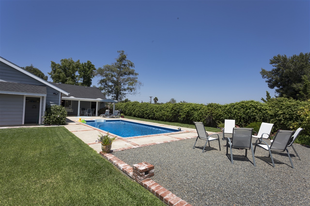 766 Carnation Lane Fallbrook, CA 92028 - Photo 23 of 25