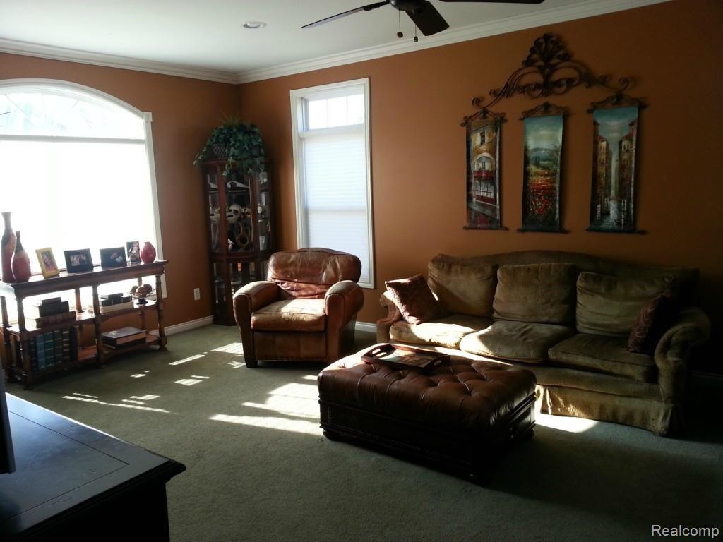 33343 Mulvey Road Fraser, MI 48026 - Photo 9 of 35 20150324_100757.jpg