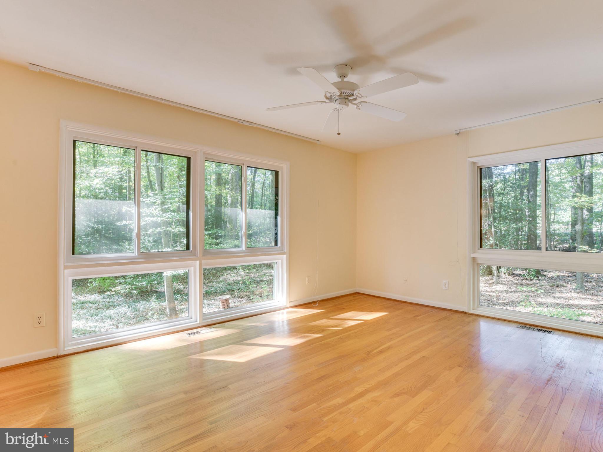 12216 Quorn Lane Reston, VA 20191 - Photo 19 of 30 Bedroom (Master)