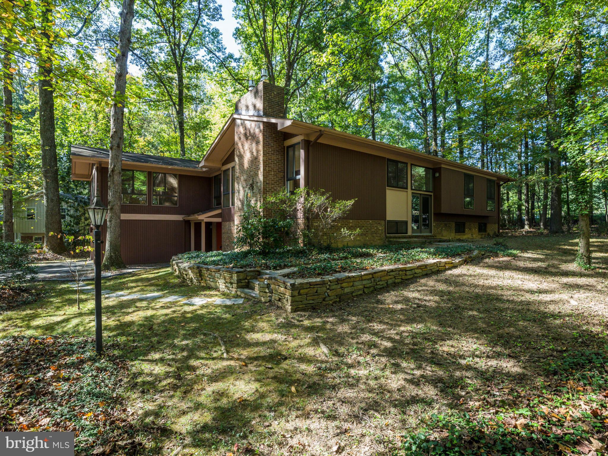 12216 Quorn Lane Reston, VA 20191 - Photo 3 of 30 Exterior (General)