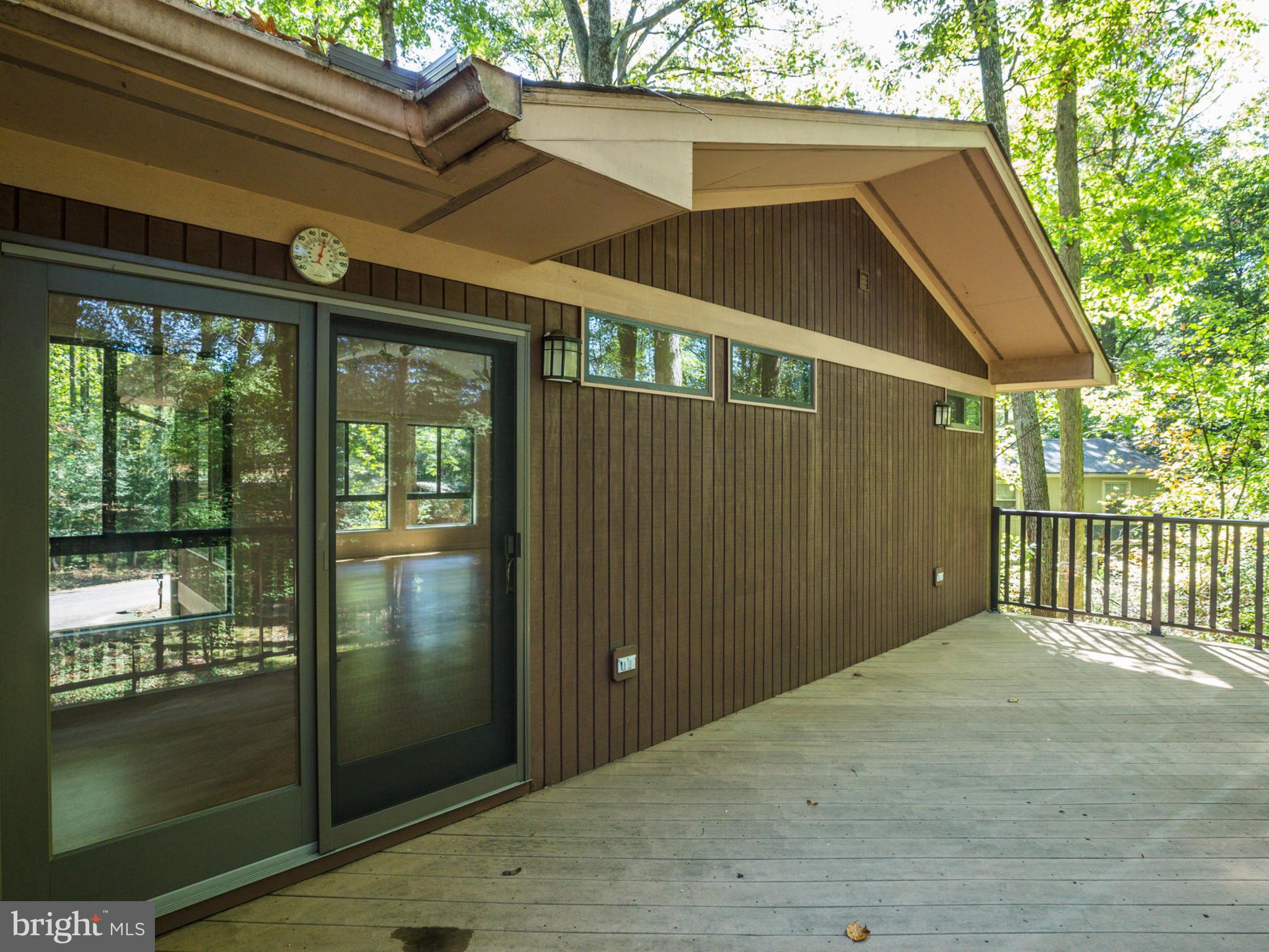 12216 Quorn Lane Reston, VA 20191 - Photo 26 of 30 Exterior (Rear)