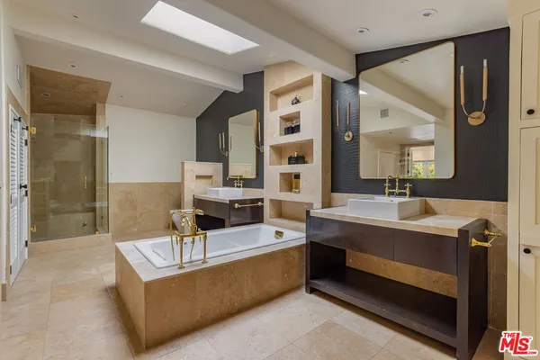 $10,999,000 | 1100 Pine Drive, Beverly Hills, CA 90210