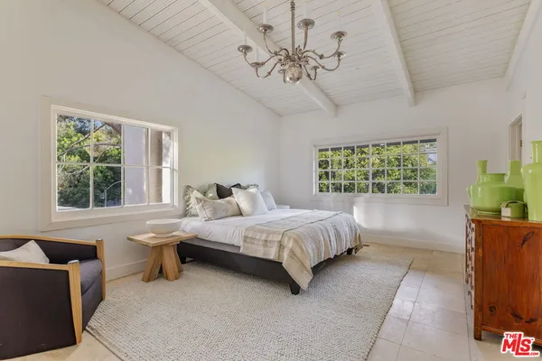 $10,999,000 | 1100 Pine Drive, Beverly Hills, CA 90210