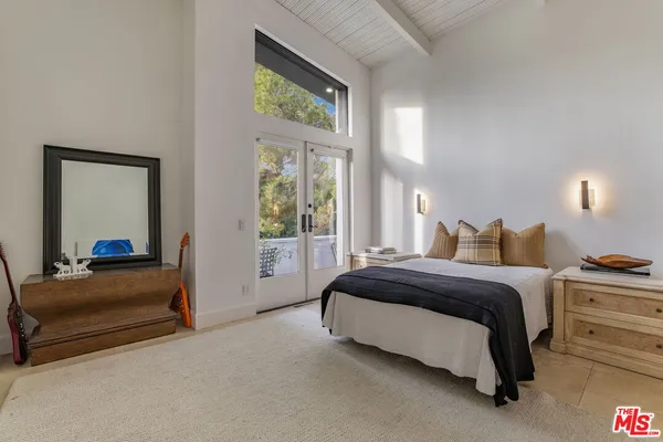 $10,999,000 | 1100 Pine Drive, Beverly Hills, CA 90210