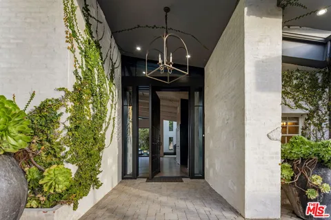 $11,595,000 | 1100 Pine Drive, Beverly Hills, CA 90210