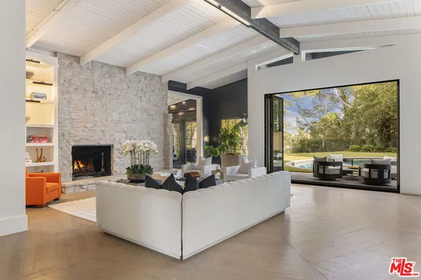 $10,999,000 | 1100 Pine Drive, Beverly Hills, CA 90210