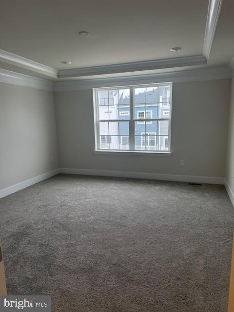 1806 Oxbow Road Baltimore, MD 21244 - Photo 9 of 14 an empty room with a window