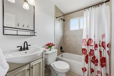 $514,900 | 8502 Hanbridge Lane, Austin, TX 78736