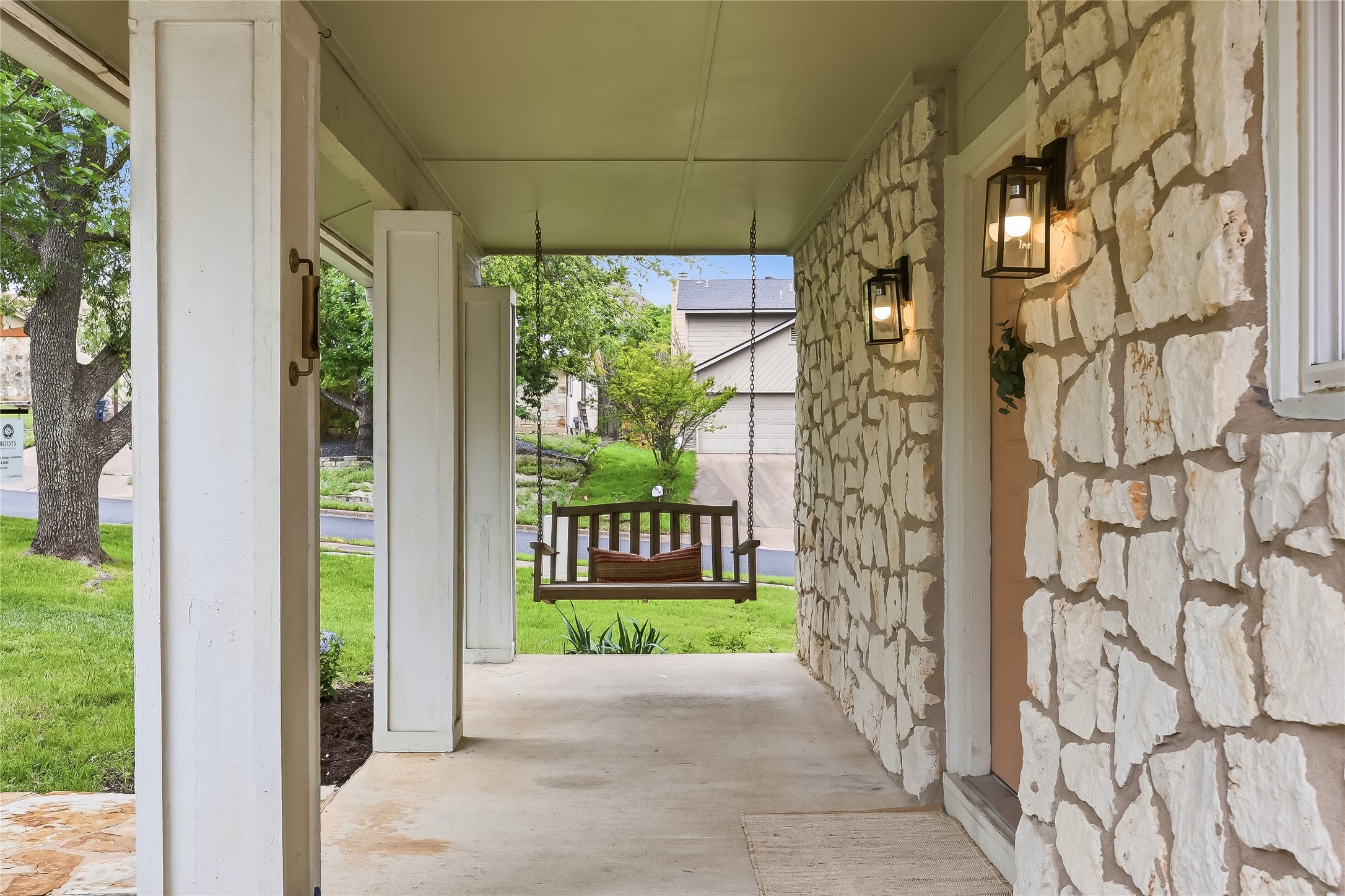 8502 Hanbridge Lane Austin, TX 78736 - Photo 3 of 36
