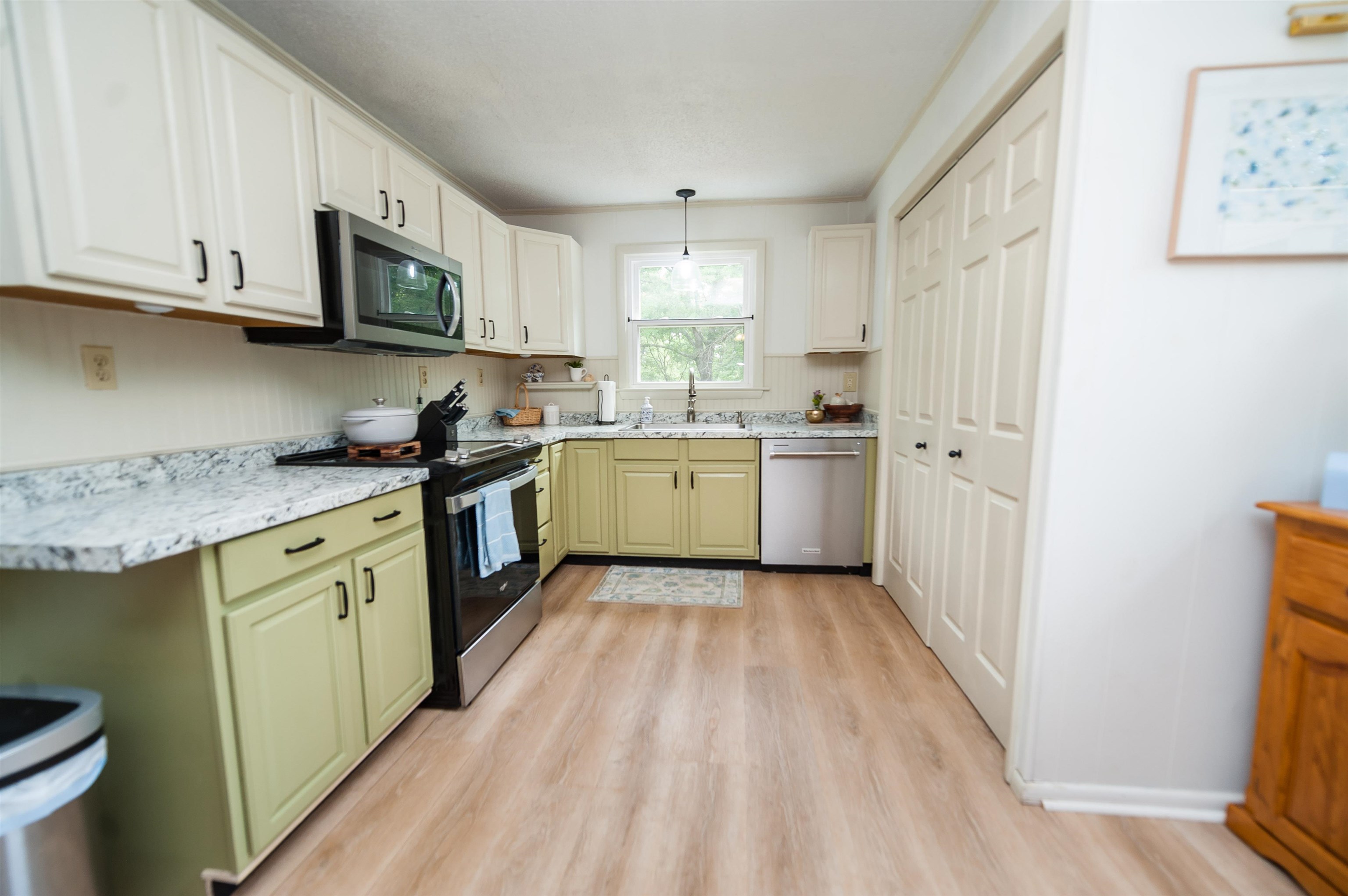 1540 Bud Arthur Bridge Road Spartanburg, SC 29307 - Photo 2 of 32 Gallery Image 2