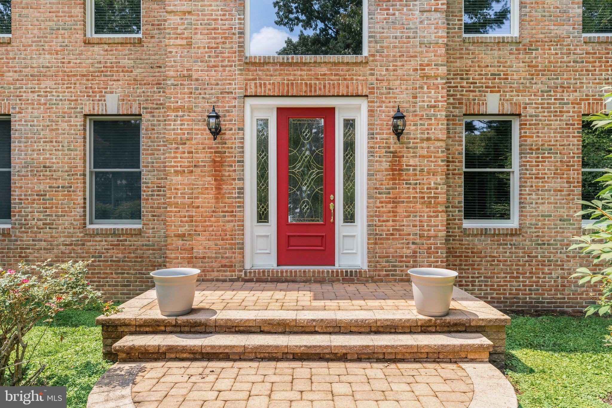 9 Lamson Lane Blackwood, NJ 08012 - Photo 3 of 64 Front entrance